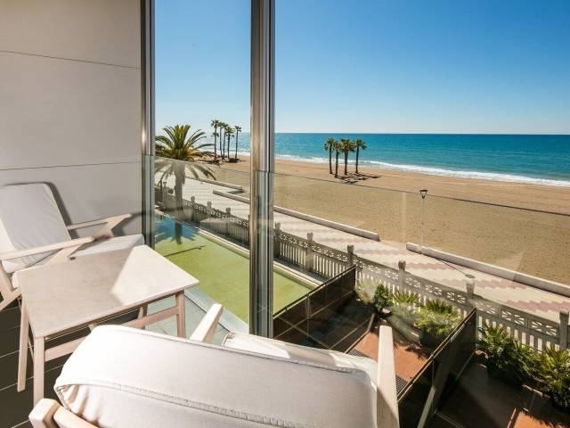 Habitación Premium con balcón - Frente a la playa